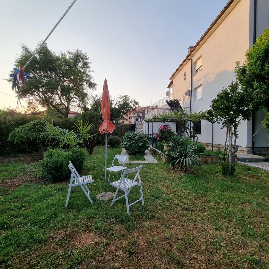 Dona Apartament